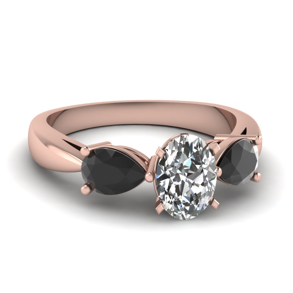 Oval Shaped Diamond Engagement Rings