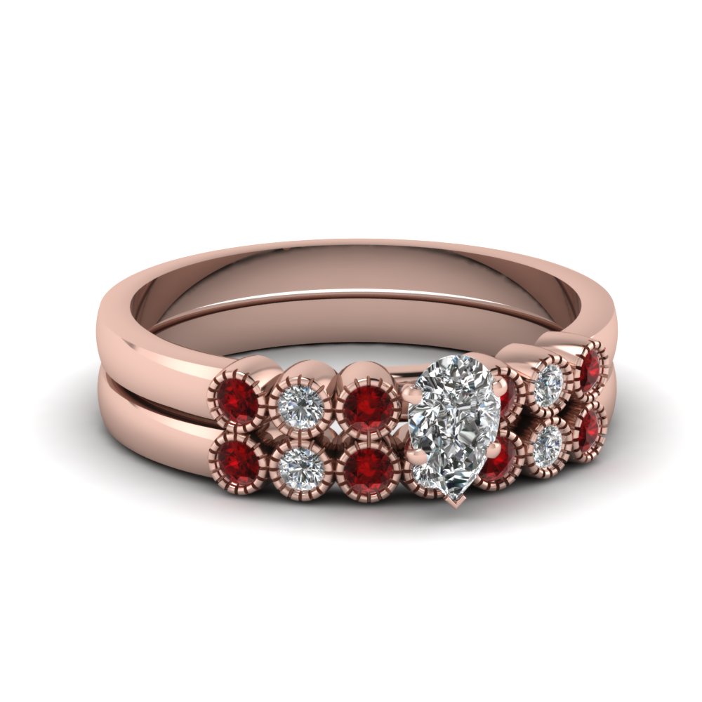 Bezel Milgrain Pear Shaped Diamond Wedding  Ring  Set With 