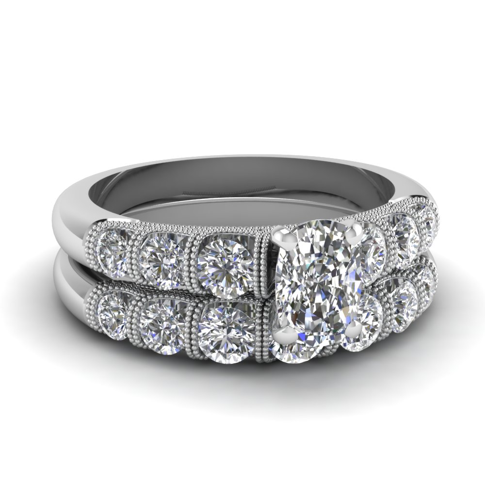 Cushion Cut Diamond Engagement Rings