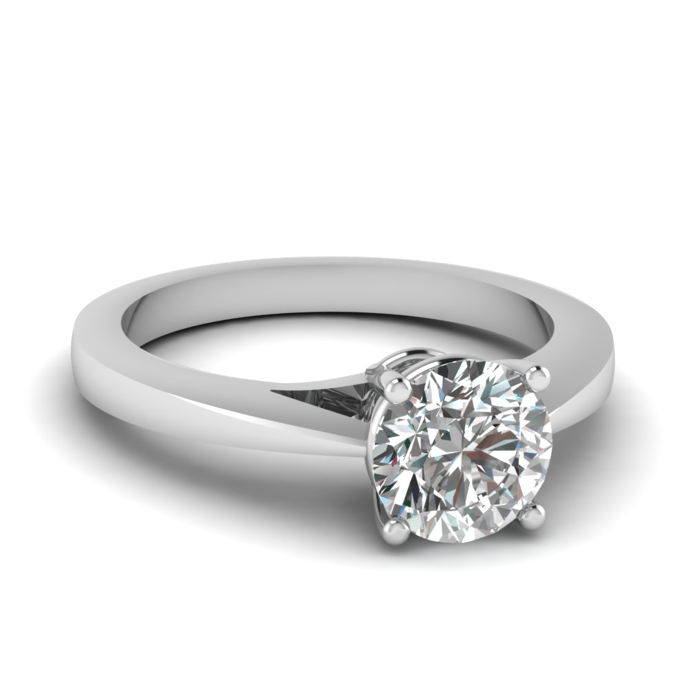 Round Brilliant Engagement Ring with Side Diamonds